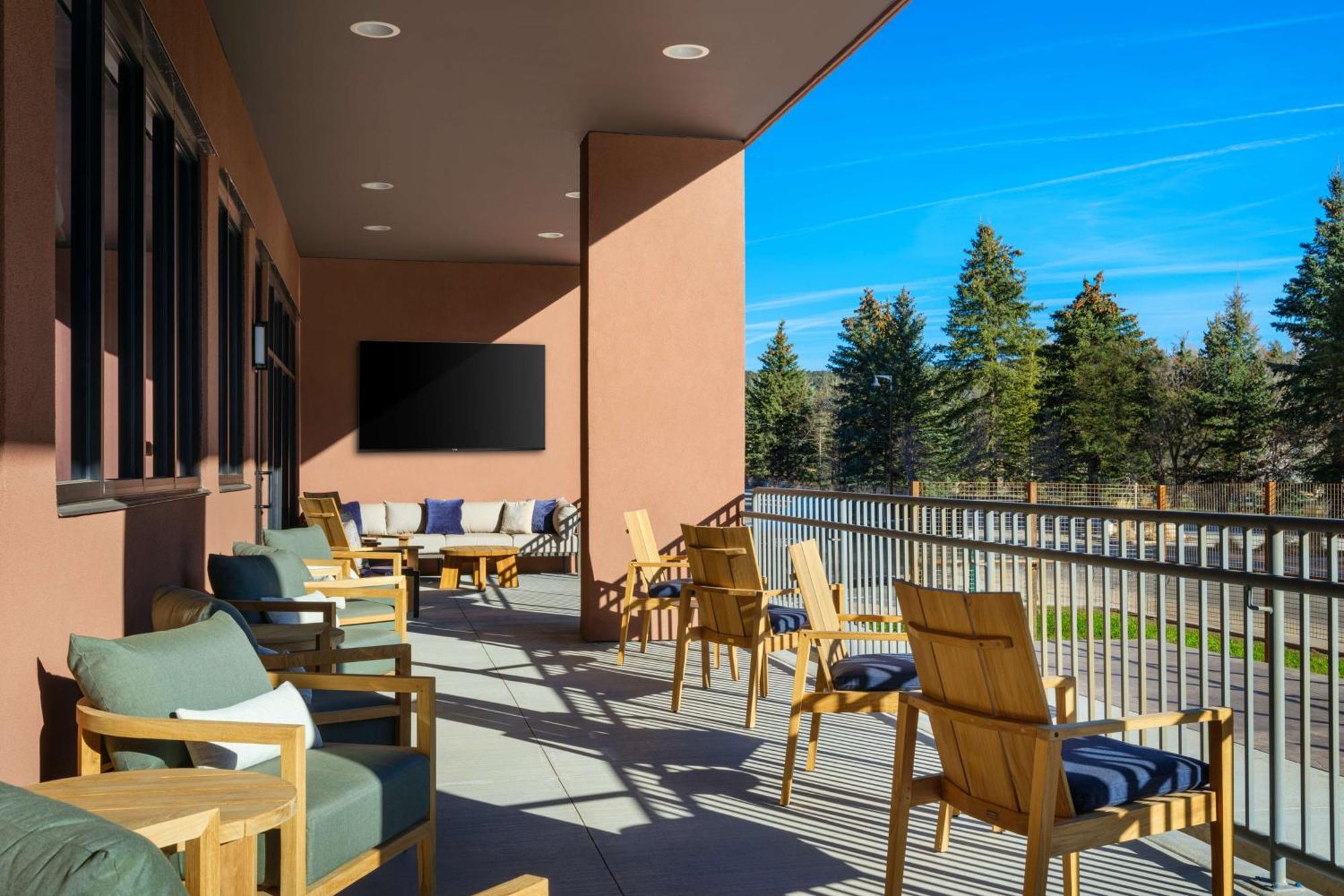 The Hoffmann Hotel Basalt Aspen Tapestry Collection Hilton Екстериор снимка